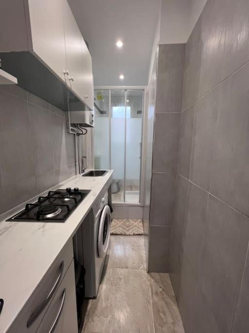 Studio A Deux Pas De Paris Διαμέρισμα Λεβαλουά Περέ Εξωτερικό φωτογραφία